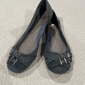 Gianni Bini Grey Suede Ballet Flats Size 8.5
